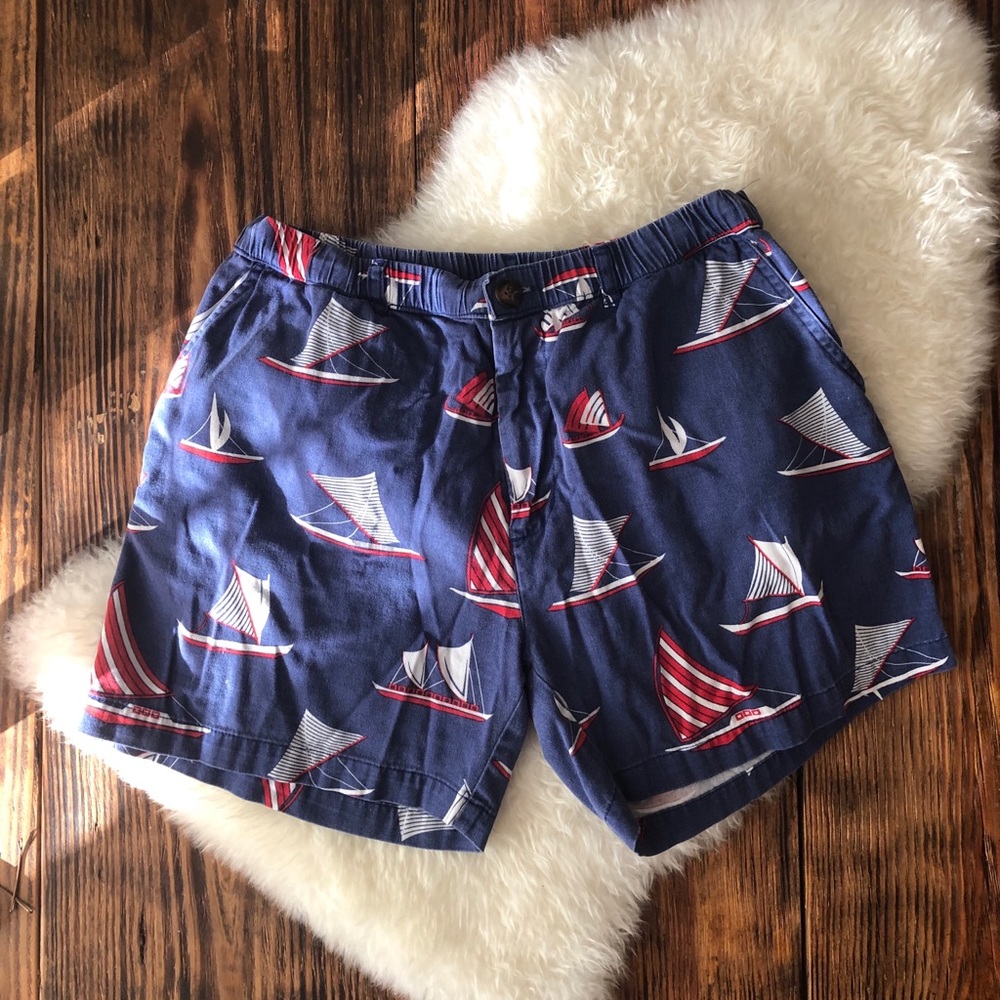Sailboat Chubbies L